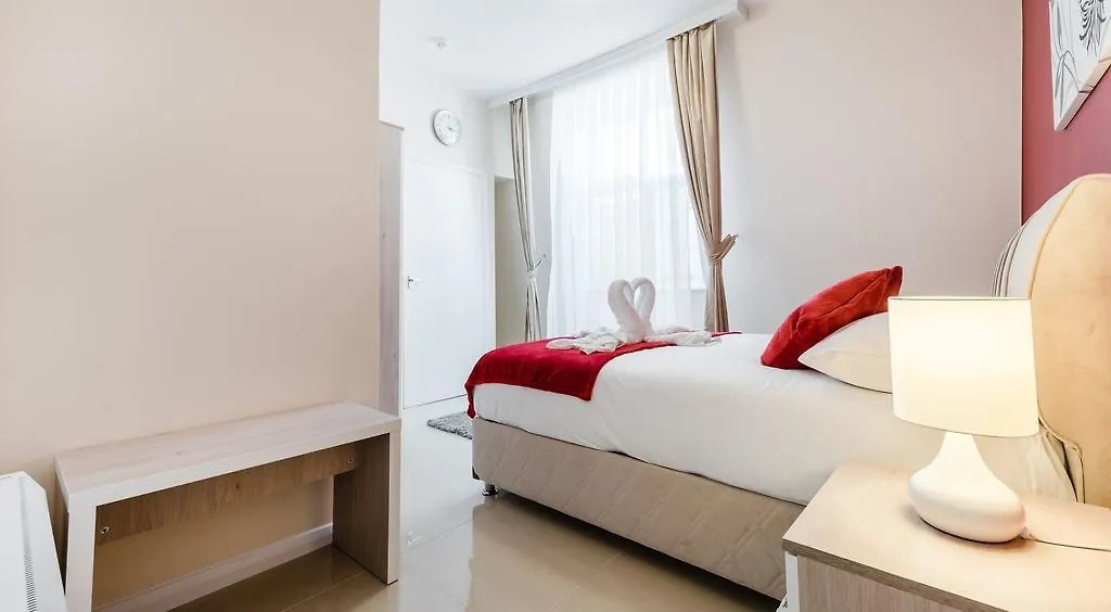 Aparthotel Commercial House London